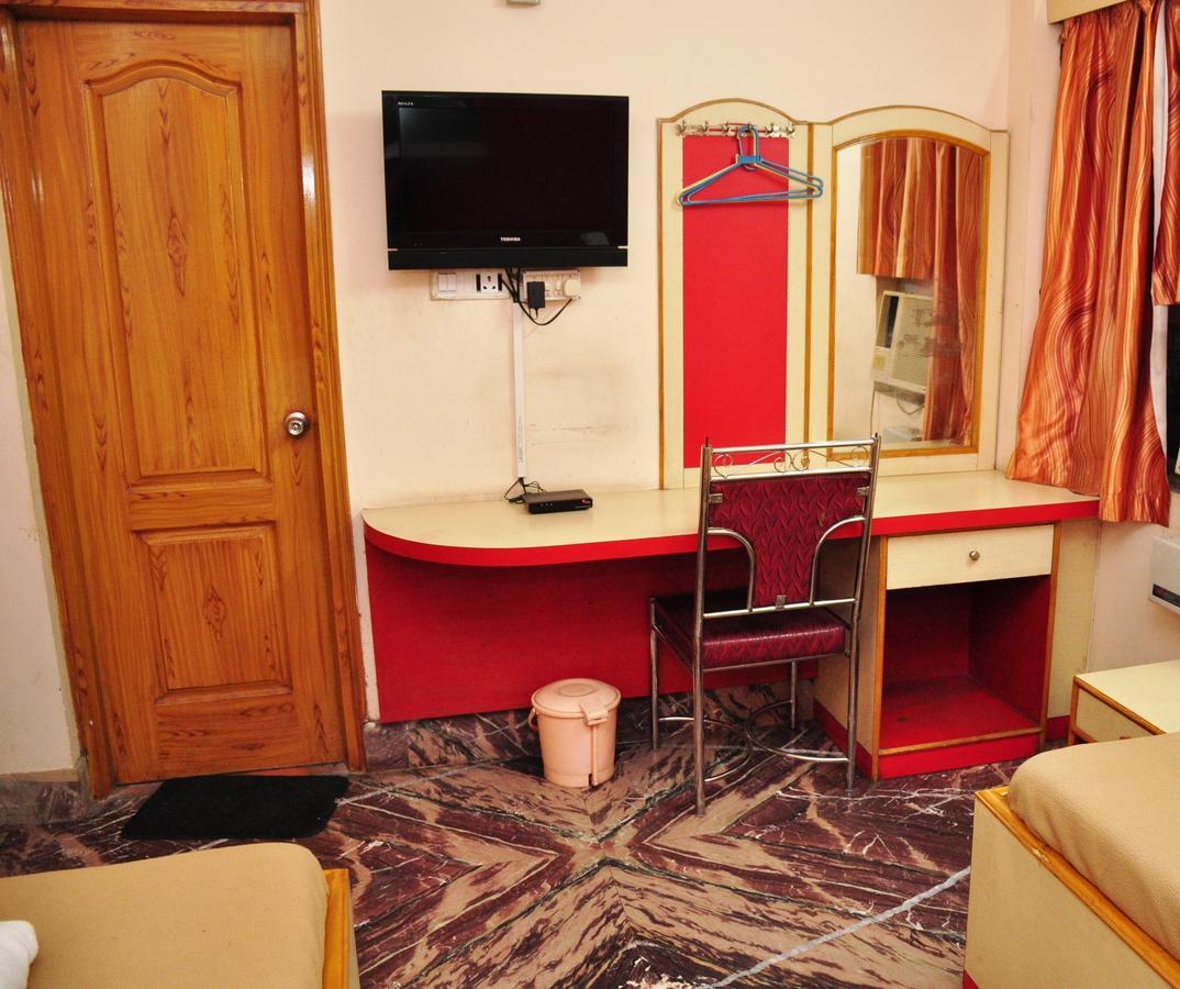 Aastha Hotel Rourkela ภายนอก รูปภาพ