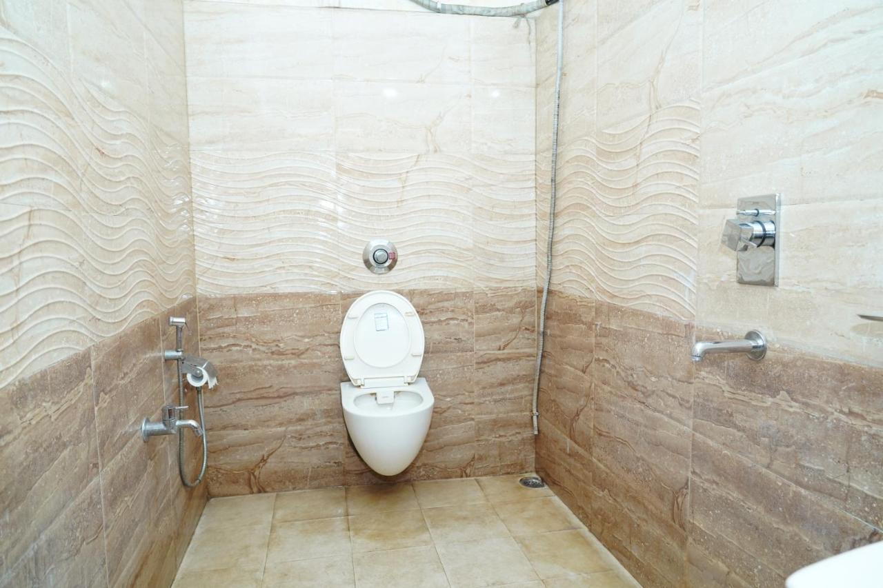 Aastha Hotel Rourkela ภายนอก รูปภาพ
